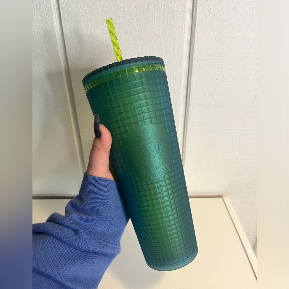 🩵Matte Blue/Green Square Studded Starbucks Tumbler🩵